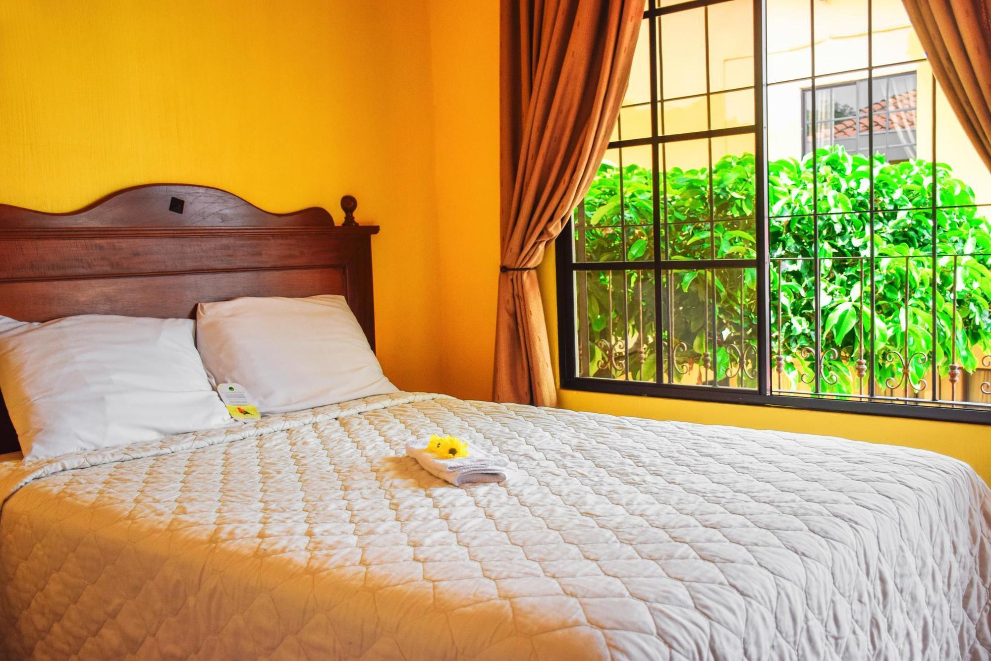 Hotel Villa Terra Сан-Сальвадор Экстерьер фото